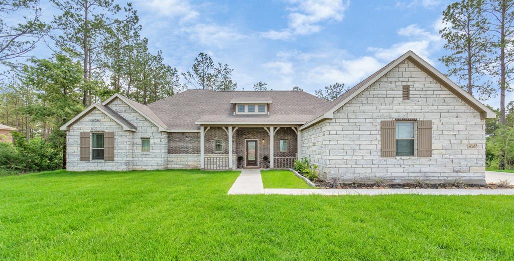 9846 Guadalupe Street, Conroe, TX 77303