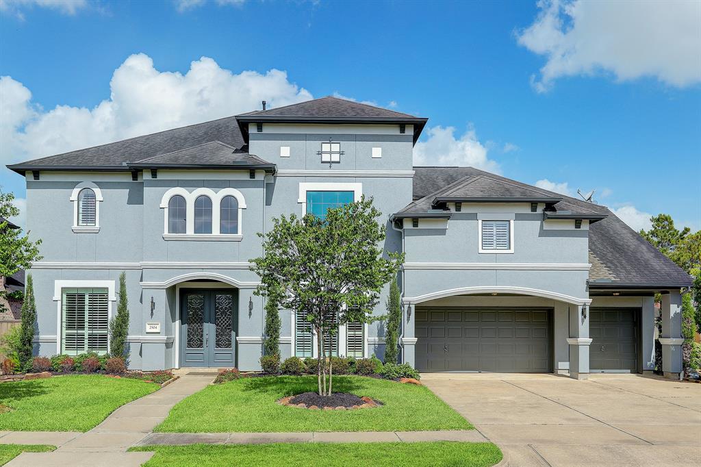 2504 Baywater Canyon Drive, Pearland, TX 77584