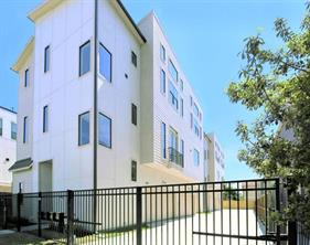 820 22nd, Houston, TX, 77008
