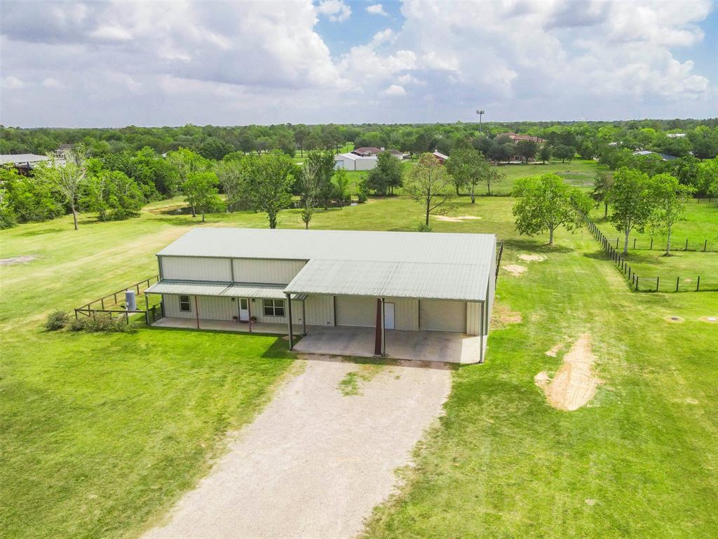 18115 County Road 125, Pearland, TX 77581