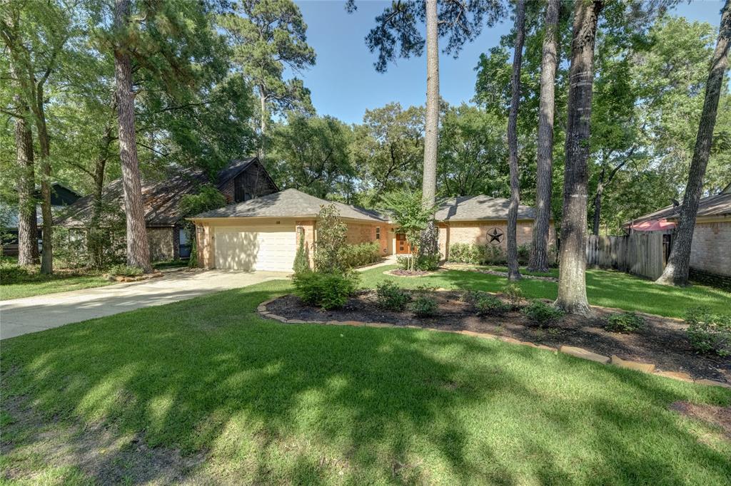 68 Woodhaven Wood Drive, The Woodlands, TX 77380