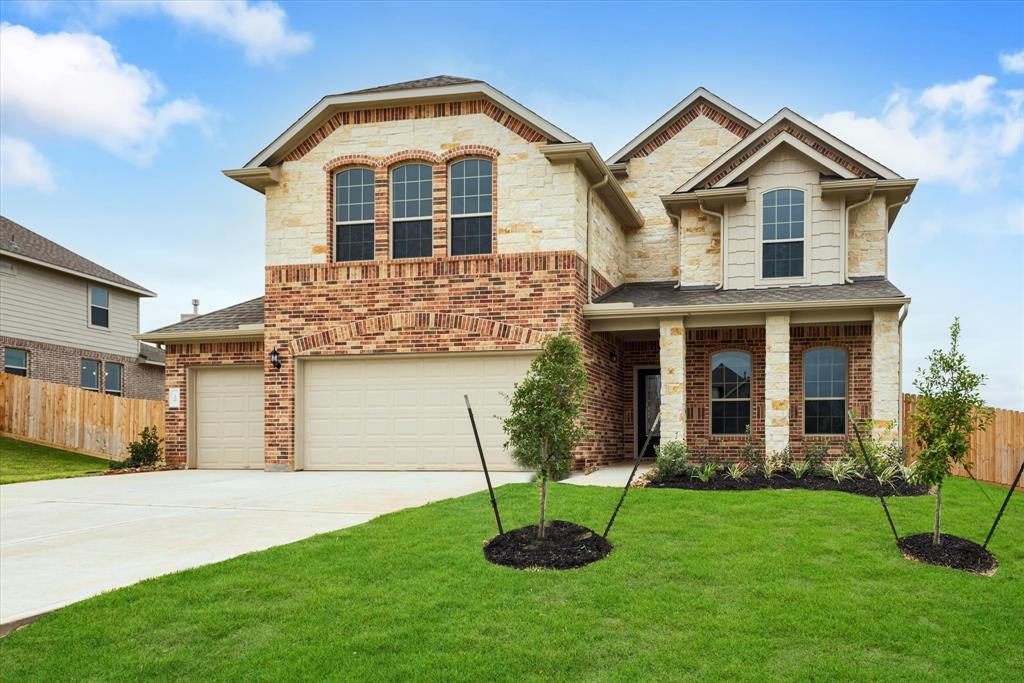 166  abner ln ln montgomery, TX 77356