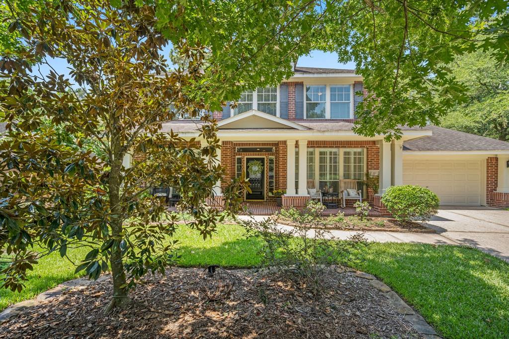 27 Gabled Pines Place, The Woodlands, TX 77382