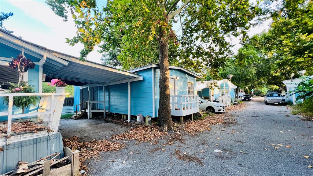 4419 W Bayshore Drive Bacliff Texas 77518, 33
