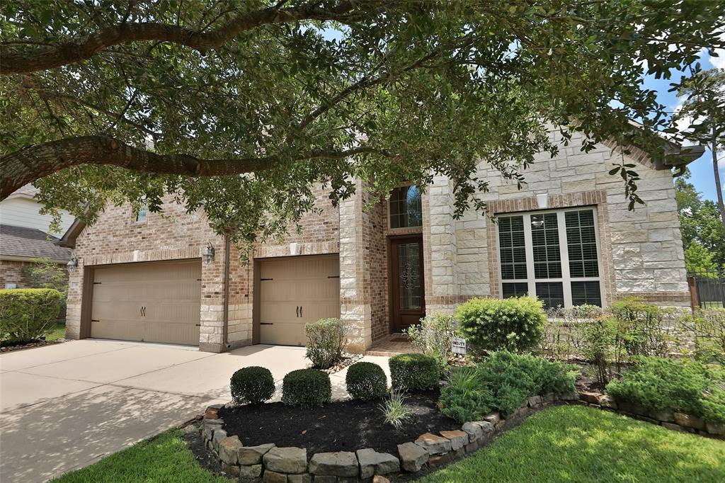 38 Langstone Place, The Woodlands, TX 77389