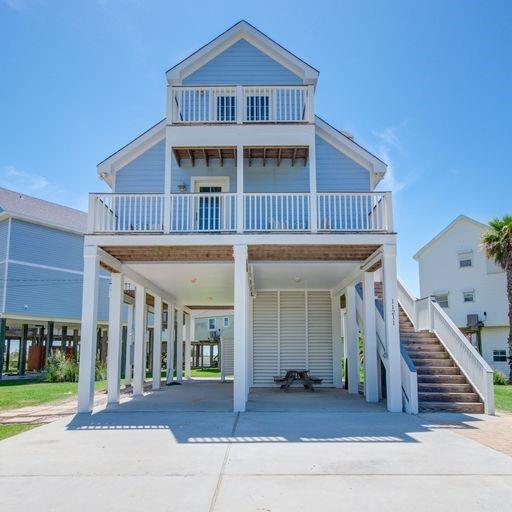 11211 Beard Drive, Galveston, TX 77554