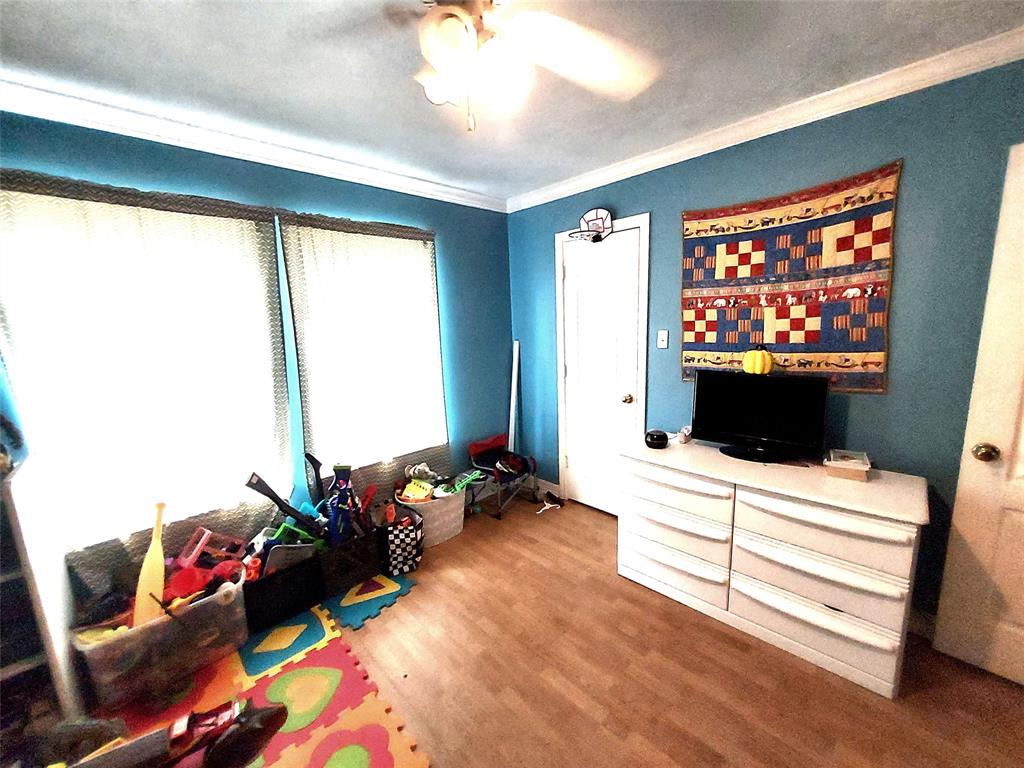 2807 Deats Road, Dickinson, TX 77539