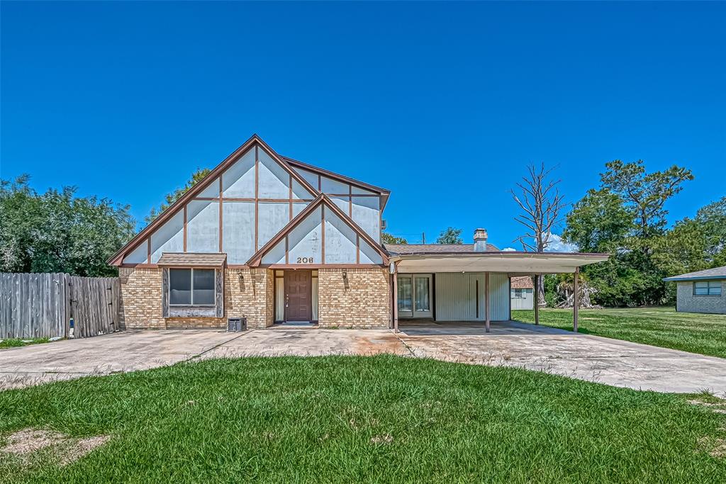 206 Donna Street, Anahuac TX 77514