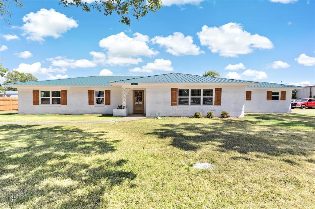 12294  State Highway 21  Midway Texas 75852, 52