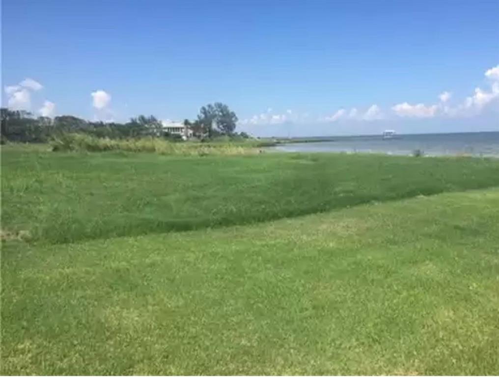 4014 Todville Road, Seabrook, TX 77586