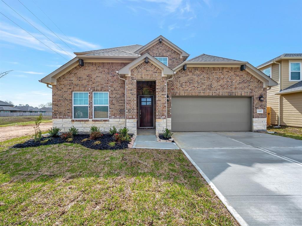 13027  Everpine Trail Tomball Texas 77375, Tomball
