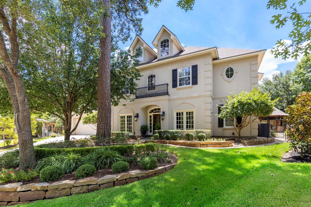 7 Sutton Mill Place, The Woodlands, TX 77382