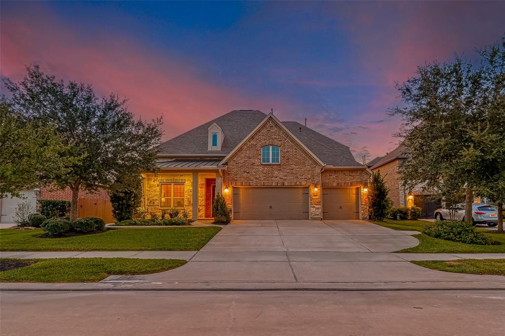 Stunning Darling Home w/upgrades galore including new Sparkling Pool & Spa w/Fire Bowls! This brick/stone beauty is located inside the Gated Section of Harmony Creek*Close to Grand Parkway & Toll Road for downtown commuters*Close to The Woodlands amenities*Home is walking distance to Intermediate & Jr High Schools in desired Conroe ISD*This fabulous 4 bedroom has 2 Bedrooms upstairs & 2 downstairs Plus Study & Game Room. Hardwood Floors downstairs*Plantation shutters*Amazing Cook's Kitchen! Custom WINE ROOM w/wine cooler *Custom upgraded gaslog fireplace w/floor to ceiling stacked slate, beautiful mantle and stone hearth*Huge covered patio w/outdoor kitchen, fans, fridge, under-counter lighting & refreshing Pool & Spa! Add'l Pergola for lounging/entertaining & beautiful low maintenance artificial-turf*Sprinkler System*Security System*Ceiling fans throughout*HURRY this beauty won't last long!
