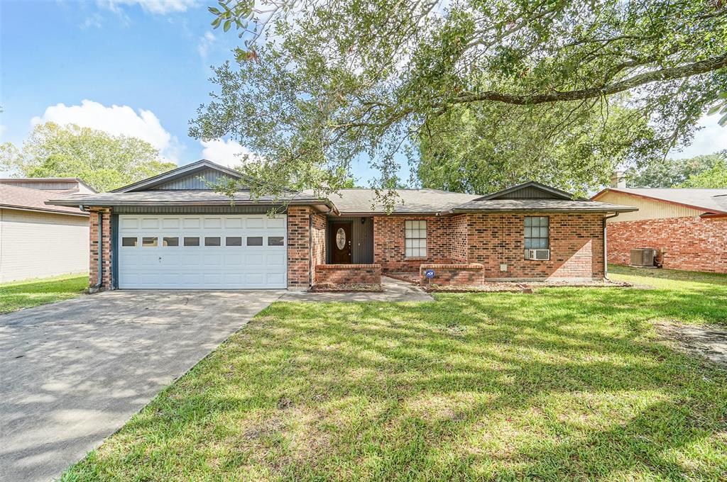 2217  Gontier Drive Bay City Texas 77414, 54