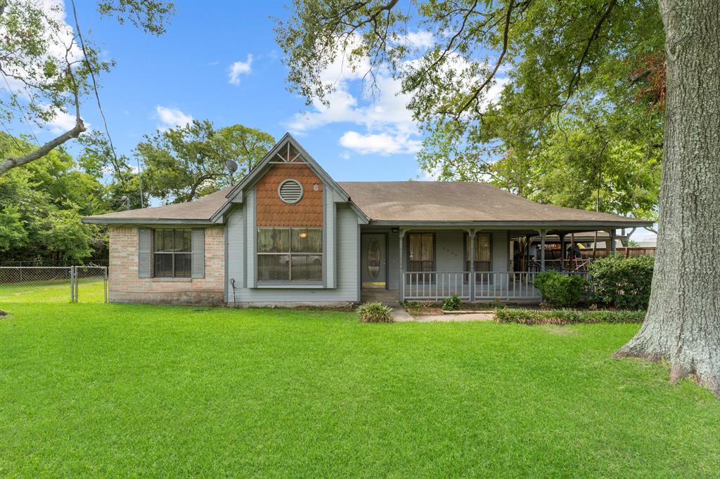 16904 Forest Trail Drive, Channelview, TX 77530