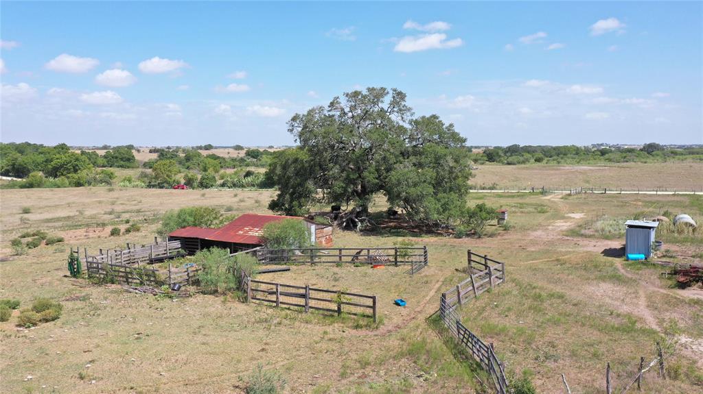County Road 246 Drive , Hallettsville, Texas image 15