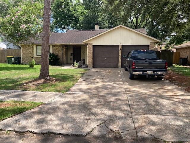 5006 Rockland Drive, Pearland, TX 77584