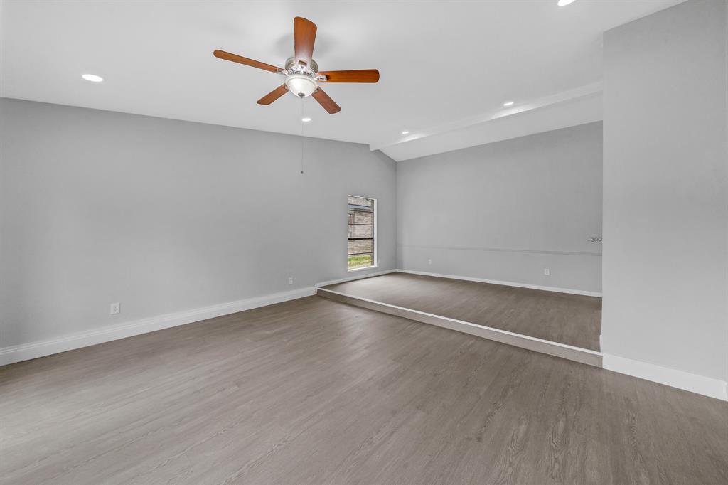 15635 Mira Monte Dr β photo 5