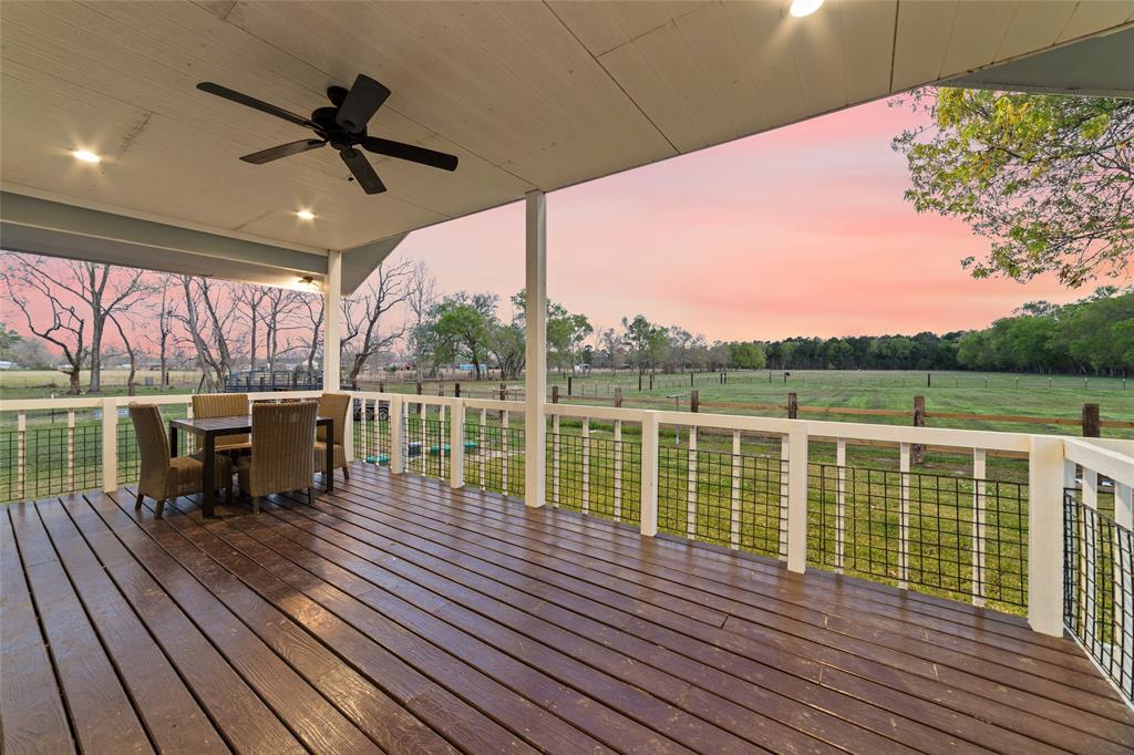 465  County Road 2065  Hull Texas 77564, 52