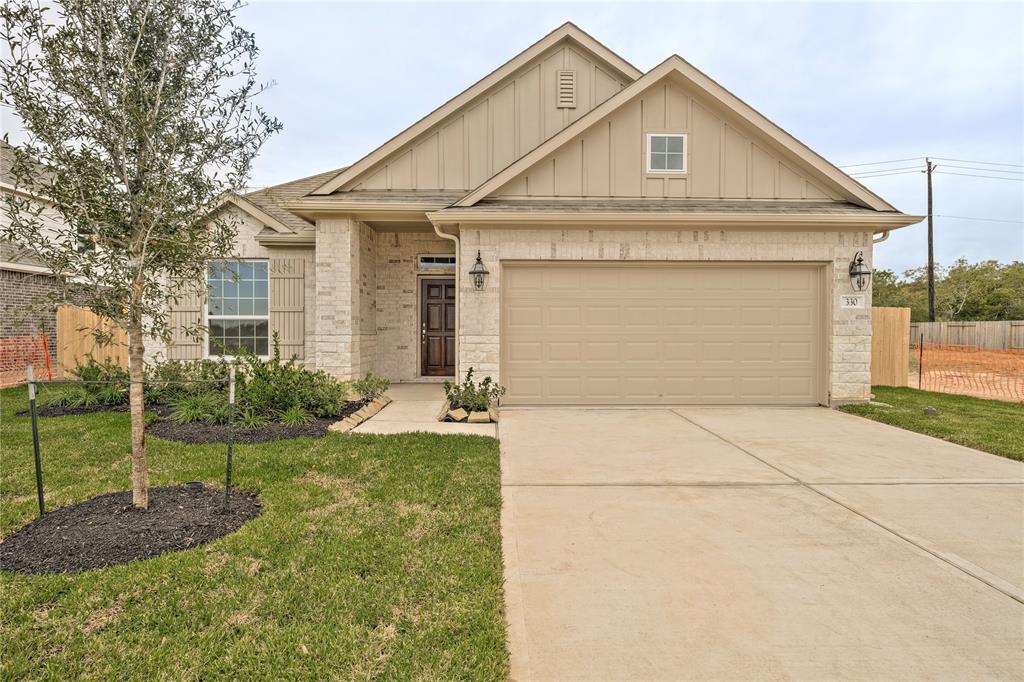330  Riesling Drive Alvin Texas 77511, Alvin