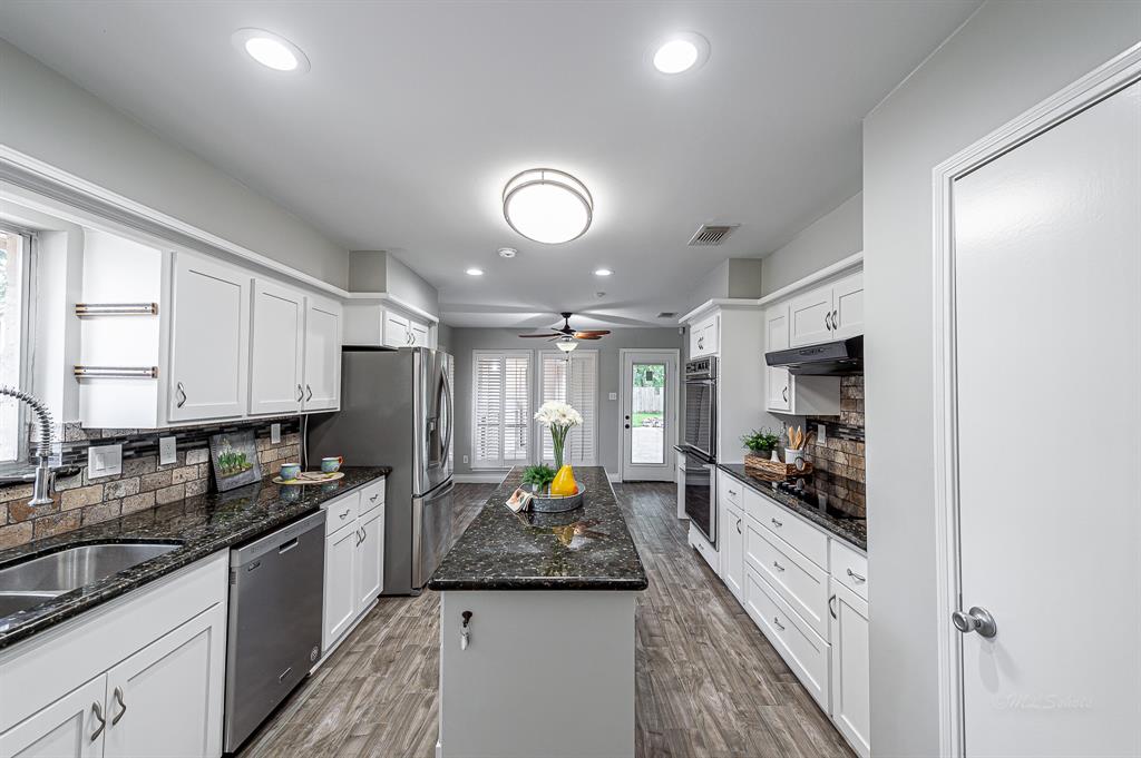 Granite counters.