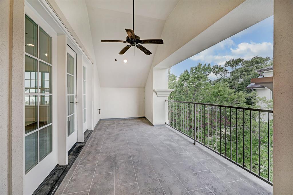 Covered terrace off gameroom. Gas connection for grill.