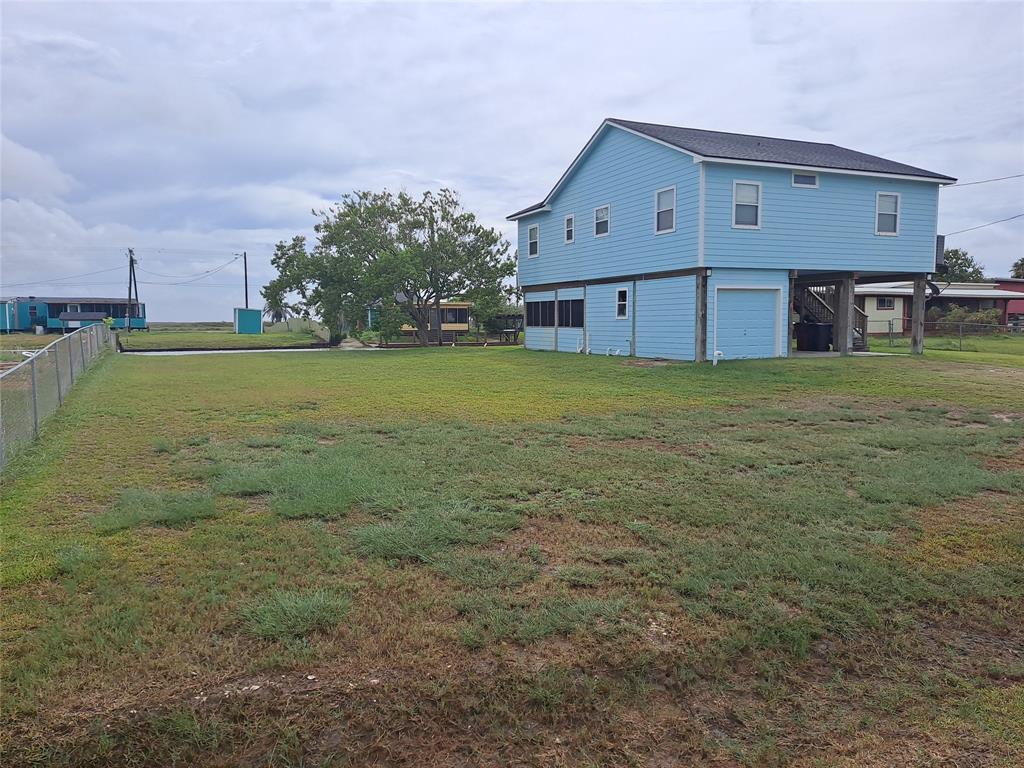 955  County Road 209  Sargent Texas 77414, 54