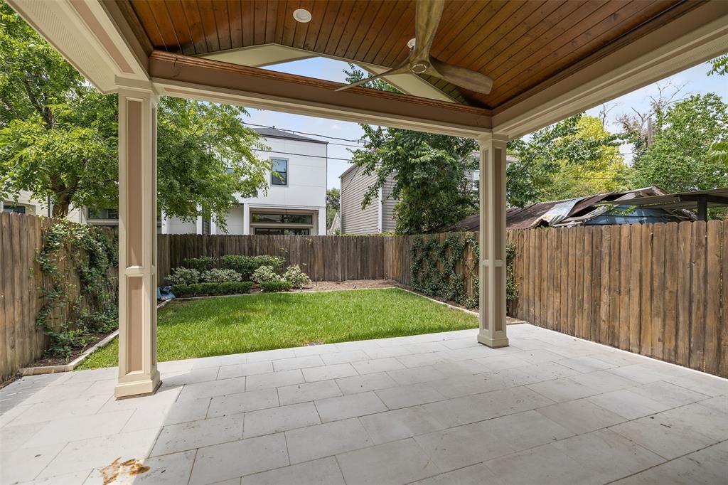 Get ready for those mild fall evenings on your giant covered patio. This great outdoor space offers a great spot to relax or entertain. It is tiled with gorgeous white pavers.