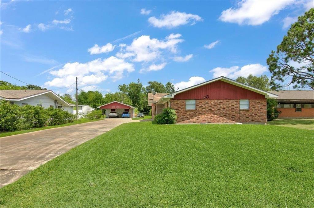 2916  36th Street Port Arthur Texas 77642, 51
