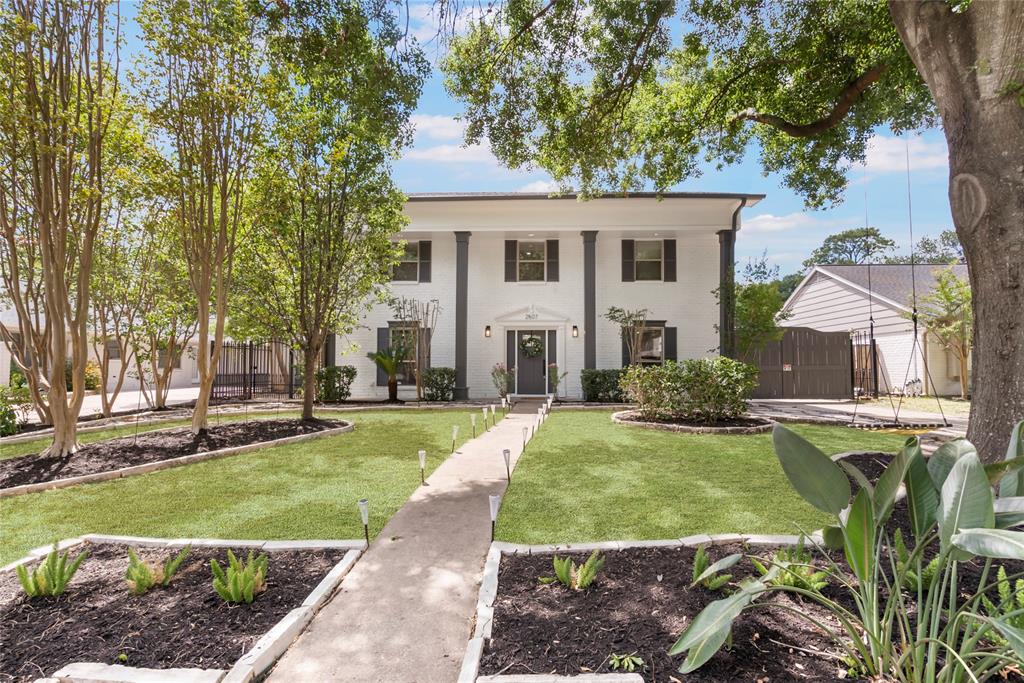 2807  Durban Drive Houston Texas 77043, 24