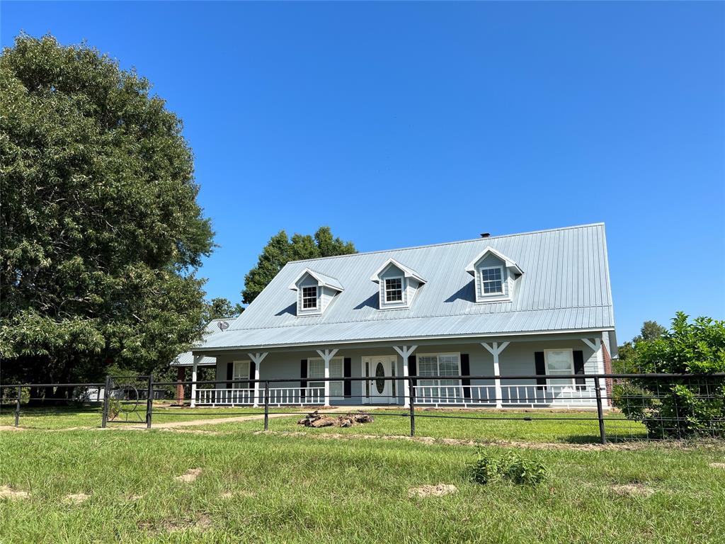 Buffalo TX - 4 BED 2 BATH Home on 30+/-AC
- Beautiful property located on the Highly desired FM 831 just a few miles from town. This is a Showplace with the custom built home sitting on an immaculate 30 acres of improved pasture. The home is in great shape featuring an open concept kitchen/living area with vaulted ceilings. The floorplan gives a good flow to the spacious master bedroom that has a huge custom shower and marble countertops. The other bedrooms and bathroom is located on the other side of the home creating a good floorplan to accommodate your family and friends.
Outside the home you will find a well manicured yard that features beautiful flowerbeds and big shade trees that can all be appreciated from the covered back porch.
There is also a70'x70 shop that is wired throughout making a great workshop. .
Watering your yard will be no problem as this place has a commercial style 800' water well that provides ample water to the yard, home and livestock.
Beautiful Property.