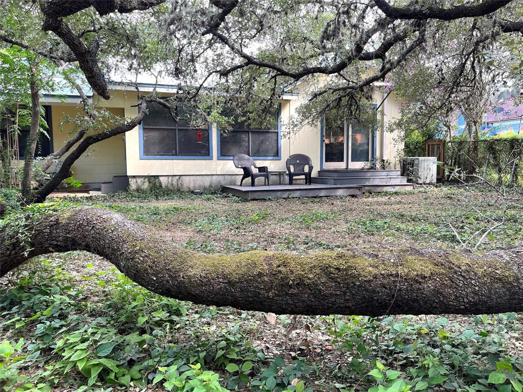 2360 Fm 1586, Ottine, TX 78629