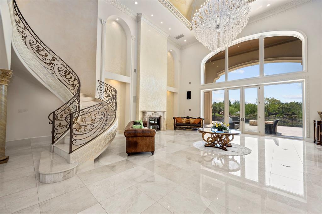 Marble floors throughout the downstairs