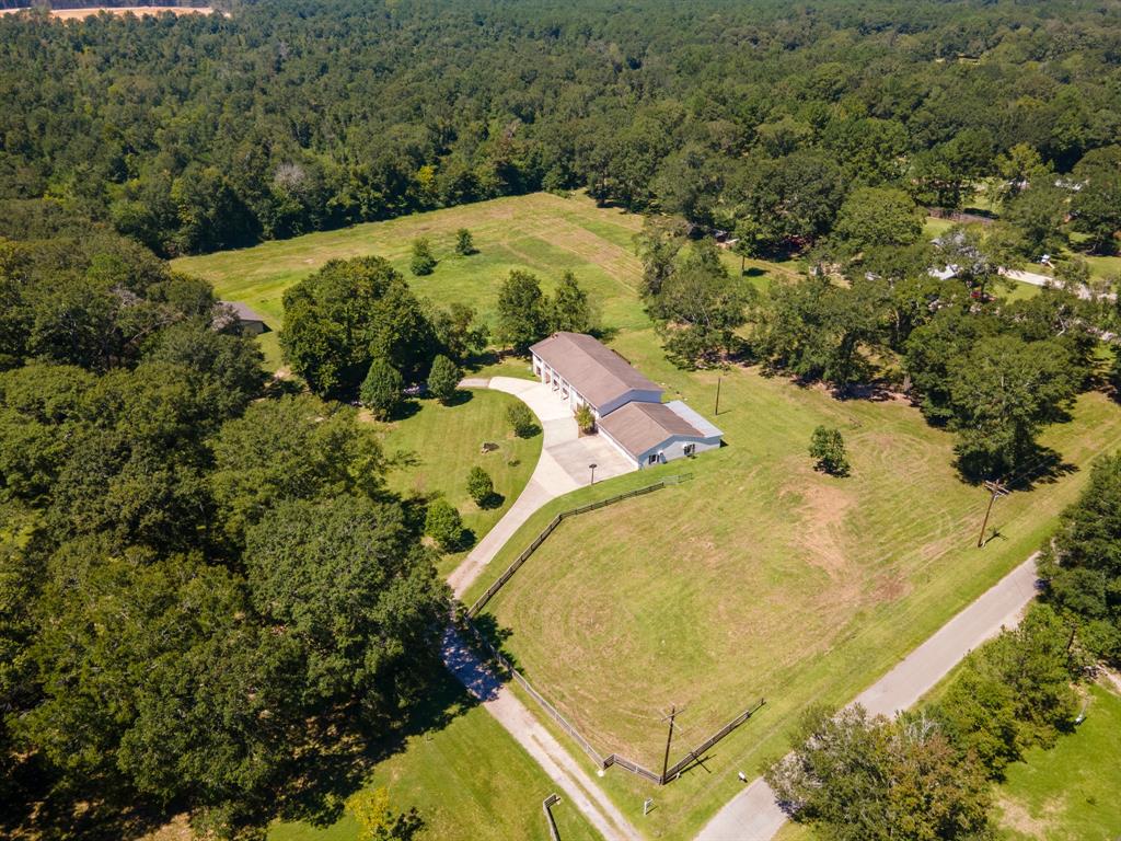 OPEN HOUSE this Saturday, September 24th 11 am - 1 pm *** Beautiful Large estate home on over 6 acres. This home has 6 bedrooms, 3.5 baths, 2 fireplaces. Kitchen has granite and tile backsplash. This home has guest quarters with kitchen, huge game room with bar, office, extra room and 12x 17 barn. Property is completely fenced and cross-fenced. Large 3 car garage with additional workshop. Property has front and back porch, balconies and deck, garage has a workshop attached to the back Must see...
