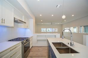 1905 Oakdale, Houston, TX, 77004