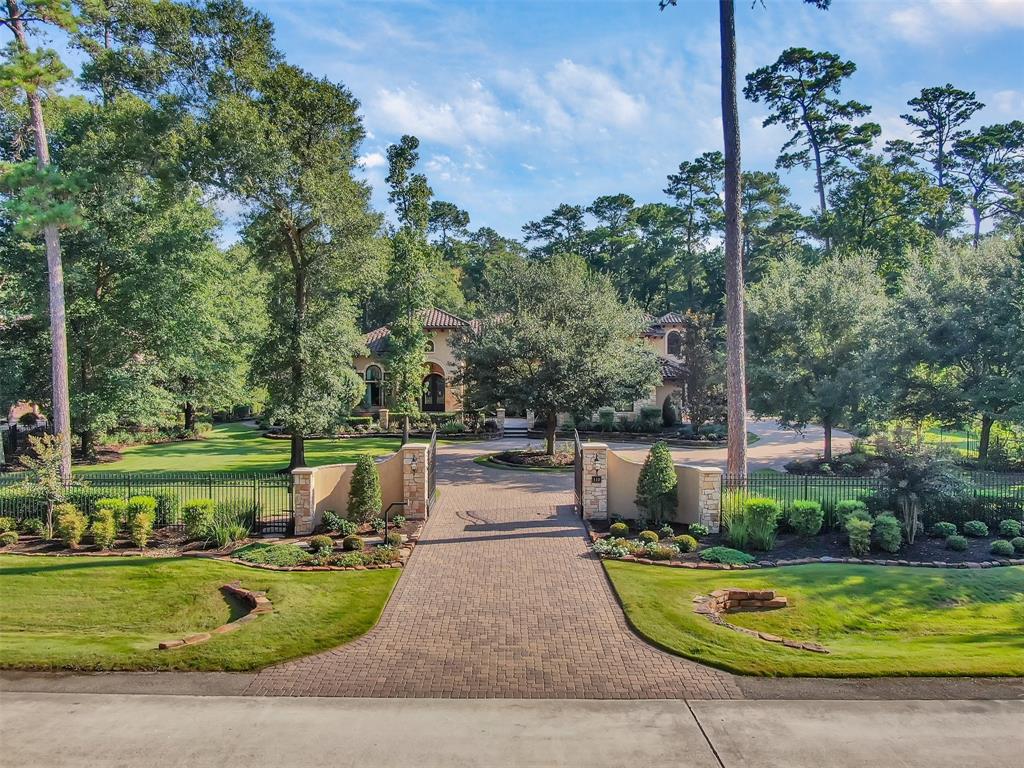 119 S Tranquil Path, The Woodlands, TX 77380