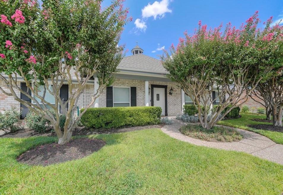 Photo #3: 2236254 Listing 
