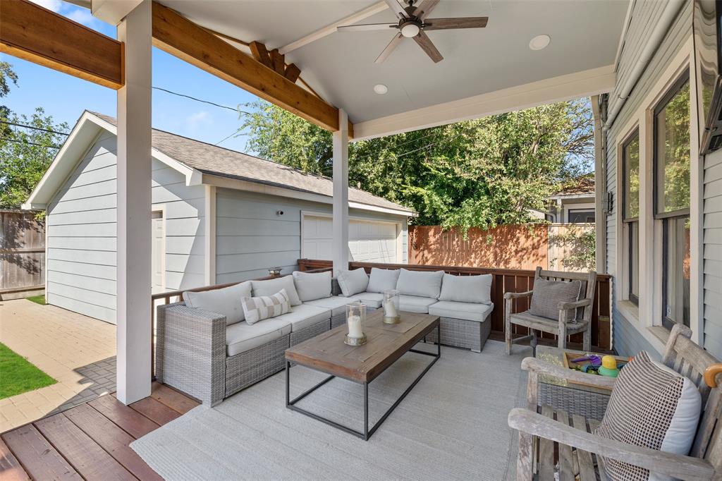 Enjoy outdoor living at it's finest on the back yard covered patio.