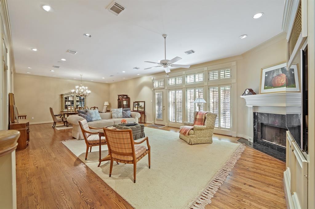 Photo #3: 18659811 Listing 