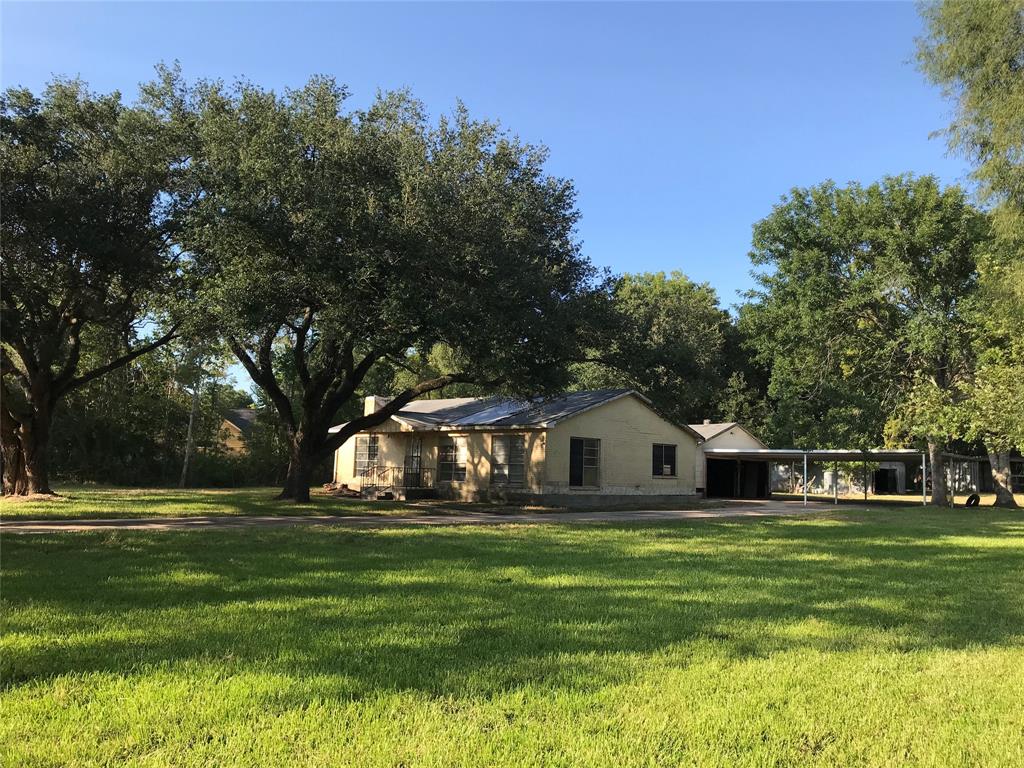 4935 Fm 1409, Dayton, TX 77535