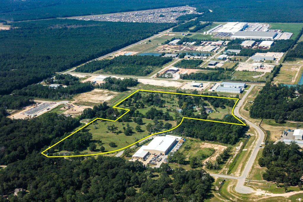18722 & 18960 Nichols Lane, New Caney, TX 77357