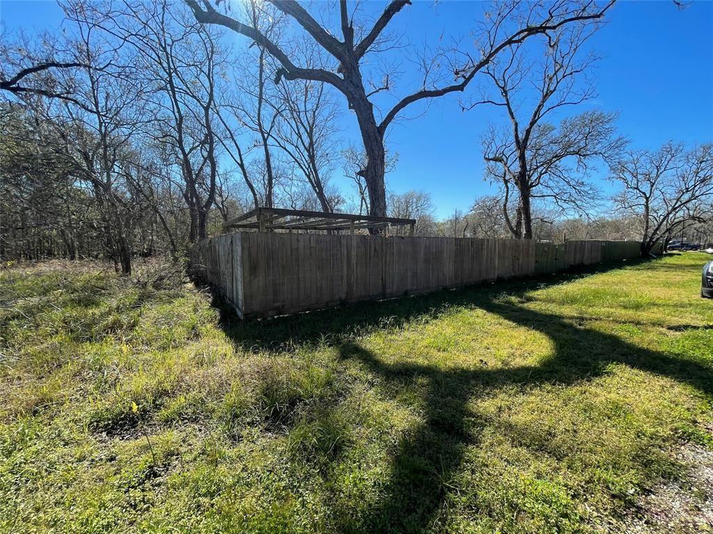 203  Sitka Drive Angleton Texas 77515, 5