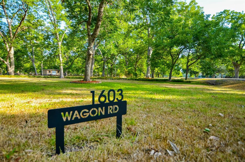 1603  Wagon Road Simonton Texas 77485, Simonton