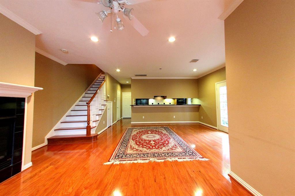 7202  Harmony Cove Houston Texas 77036, 21