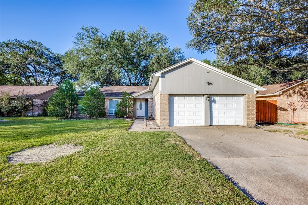 2810  Virginia Colony Drive Webster Texas 77598, Webster