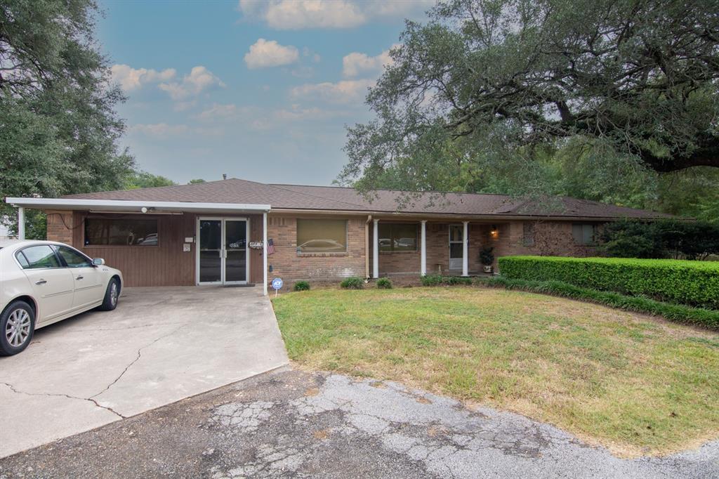 8819 Dowdell Road , Tomball, Texas image 17
