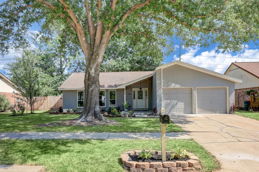 1103 Wind has serious curb appeal! Make an appointment now to view this beautiful renovation.