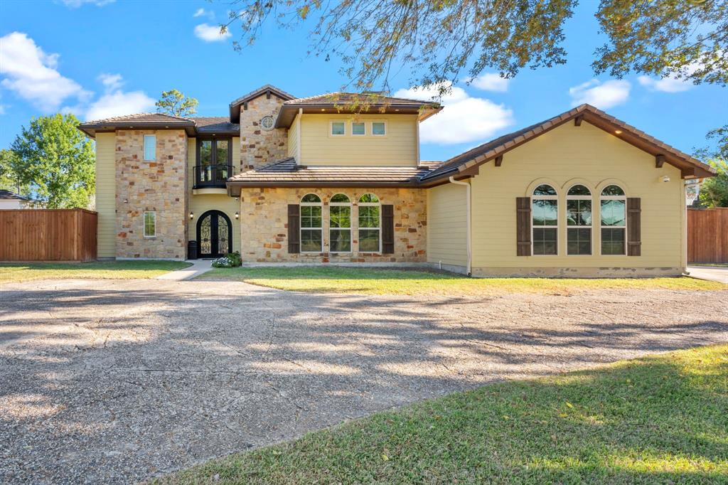 4100 S Macgregor Way Houston Texas 77021, 4