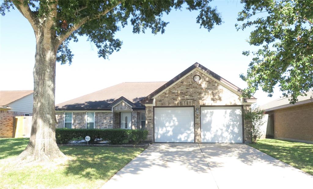 16743  Starboard View Drive Friendswood Texas 77546, Friendswood