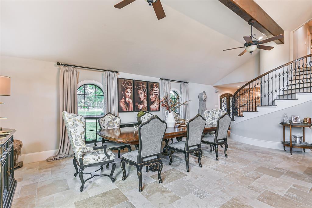 17 Wilderness Trail, Friendswood, TX 77546